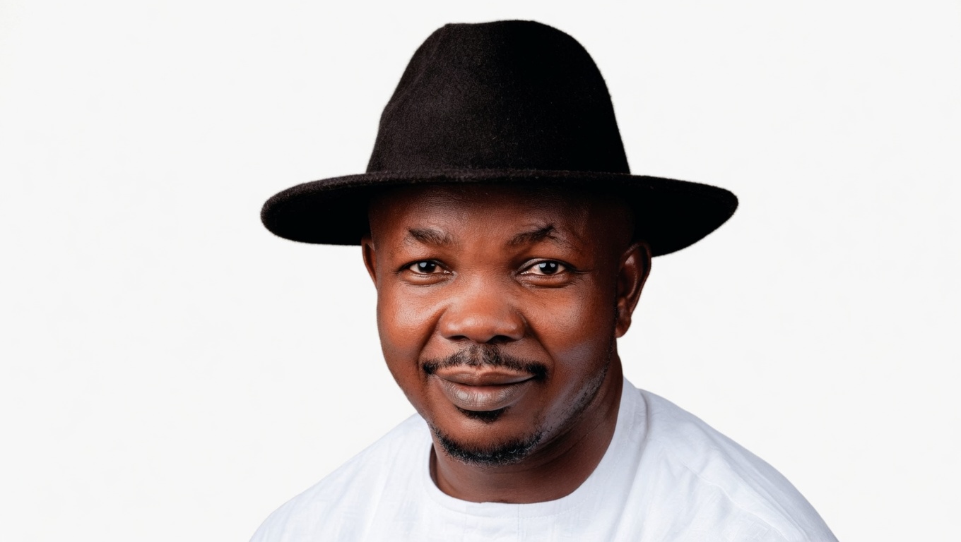 ‎CROSSING THE RUBICON FOR POLITICAL OPPORTUNISM AND POLITICAL SELF-SERVING: A CASE STUDY OF HON. DR. ABIAZIEM CHIMA, EXECUTIVE VICE-CHAIRMAN OF OGUTA LGA