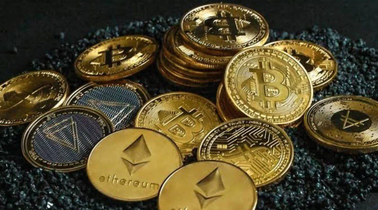 Tinubu Signs Executive Order to Regulate Cryptocurrency, Virtual Assets Sector